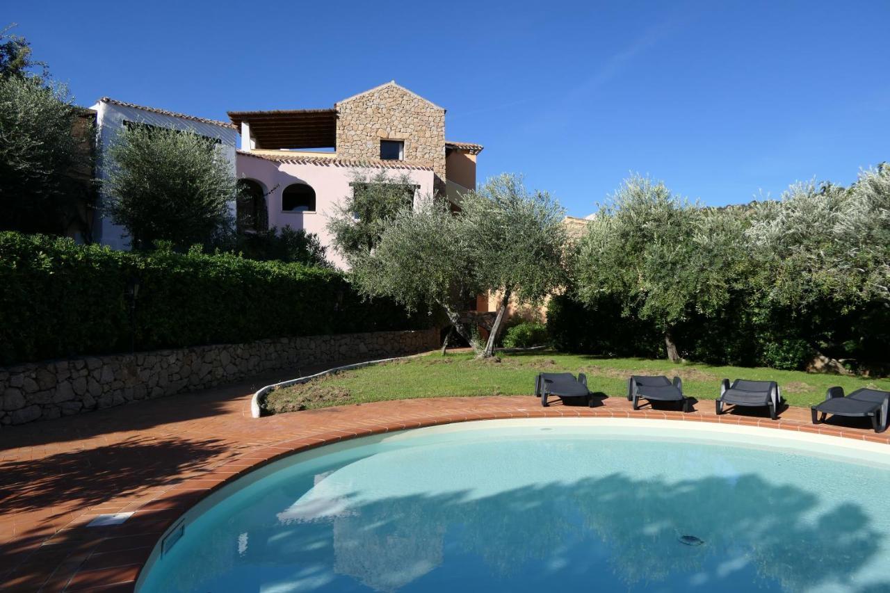 Residence Con Piscina A Liscia Di Vacca, 350 Mt Dal Mare, 3 Km Da Porto Cervo Buitenkant foto